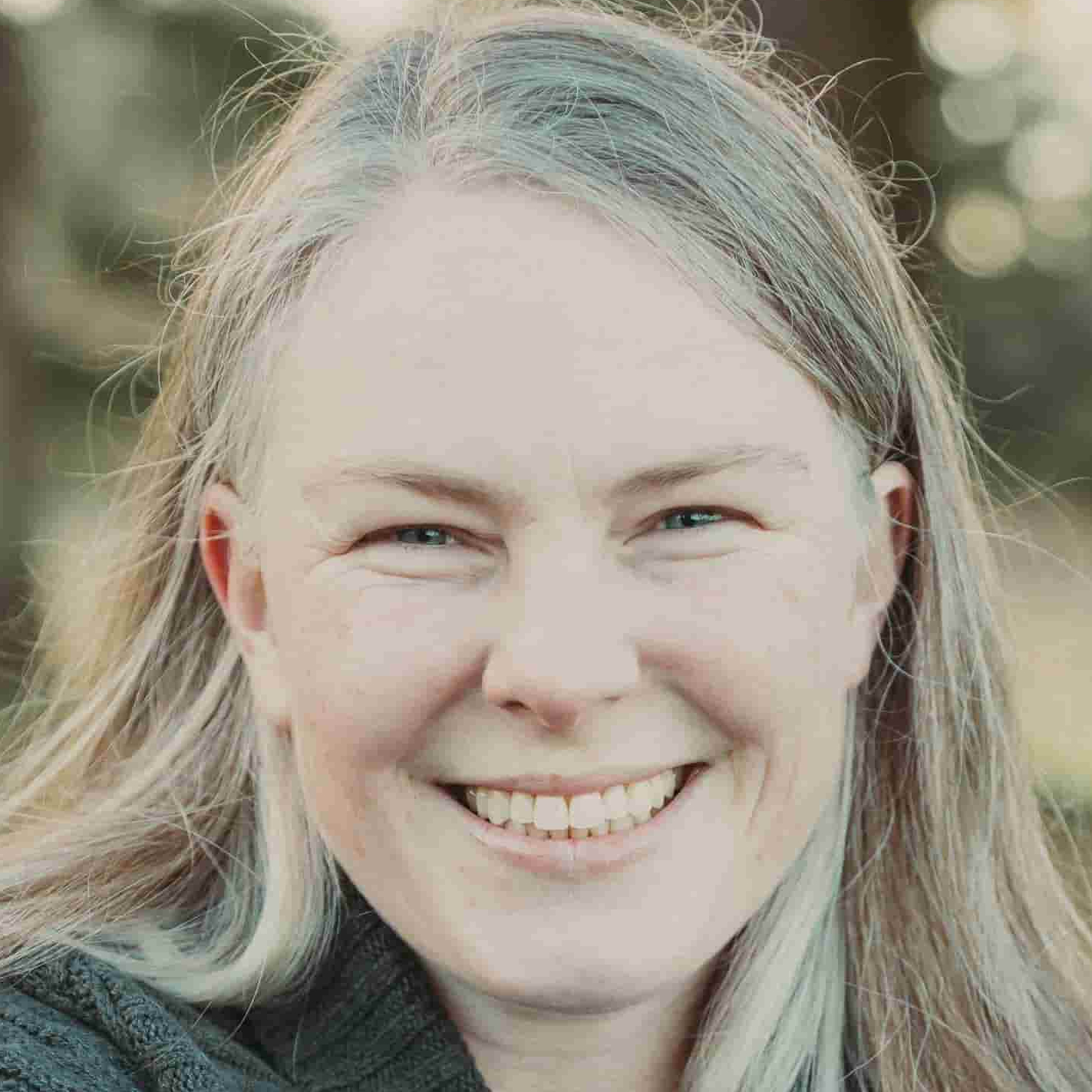 <div class="editor-content"><p>— Abi L.</p></div>, 