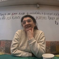 <div class="editor-content"><p>Anita Smajić</p></div>, <div class="editor-content"><p>Supruga, majka, njegovateljica</p></div>