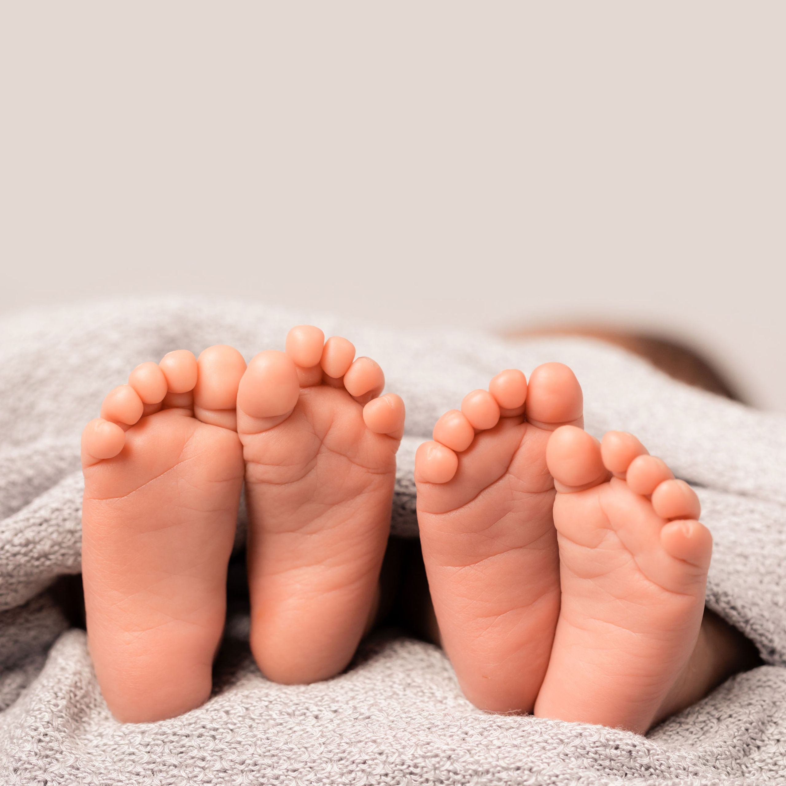 <div class="editor-content"><p>Mum of Twins</p></div>, <div class="editor-content"><p>Rise &amp; Rebuild</p></div>