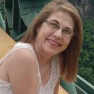 <div class="editor-content"><p>Margarita Araiza</p></div>, <div class="editor-content"><p>México</p></div>