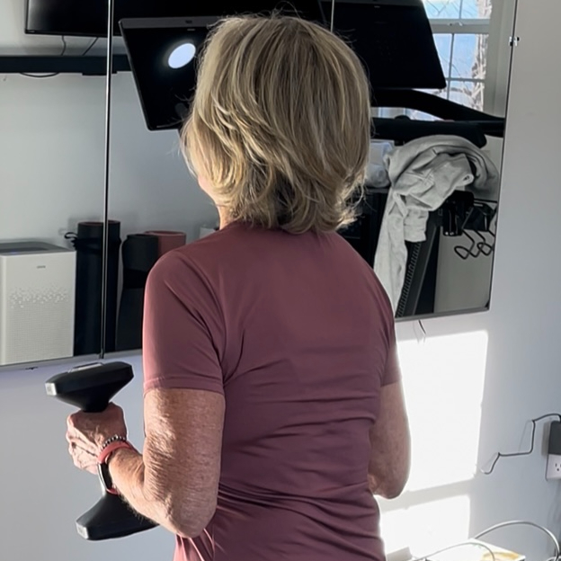 <div class="editor-content"><p>Beth</p></div>,