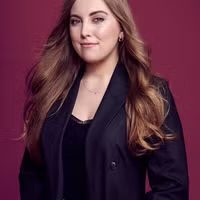 <div class="editor-content"><p>Alex Dale</p></div>, <div class="editor-content"><p>Senior Fashion Writer, Cosmopolitan </p></div>