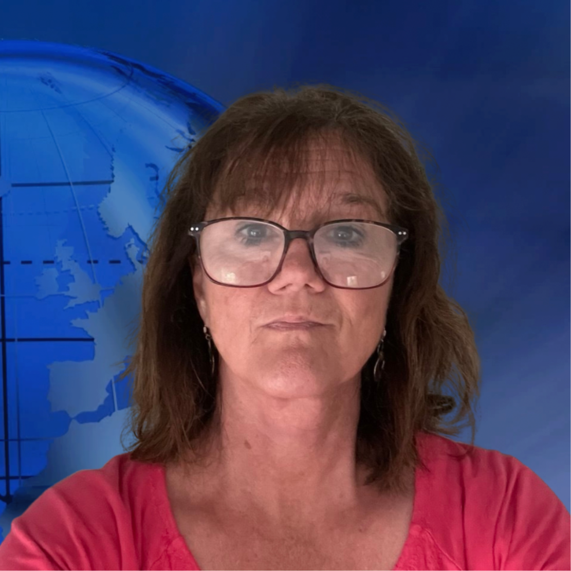 <div class="editor-content"><p><strong>Karen Isabelle</strong></p></div>, <div class="editor-content"><p>Content</p></div>
