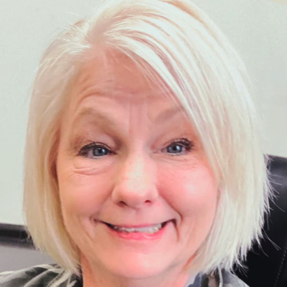 <div class="editor-content"><p>— Kelly B.</p></div>, 