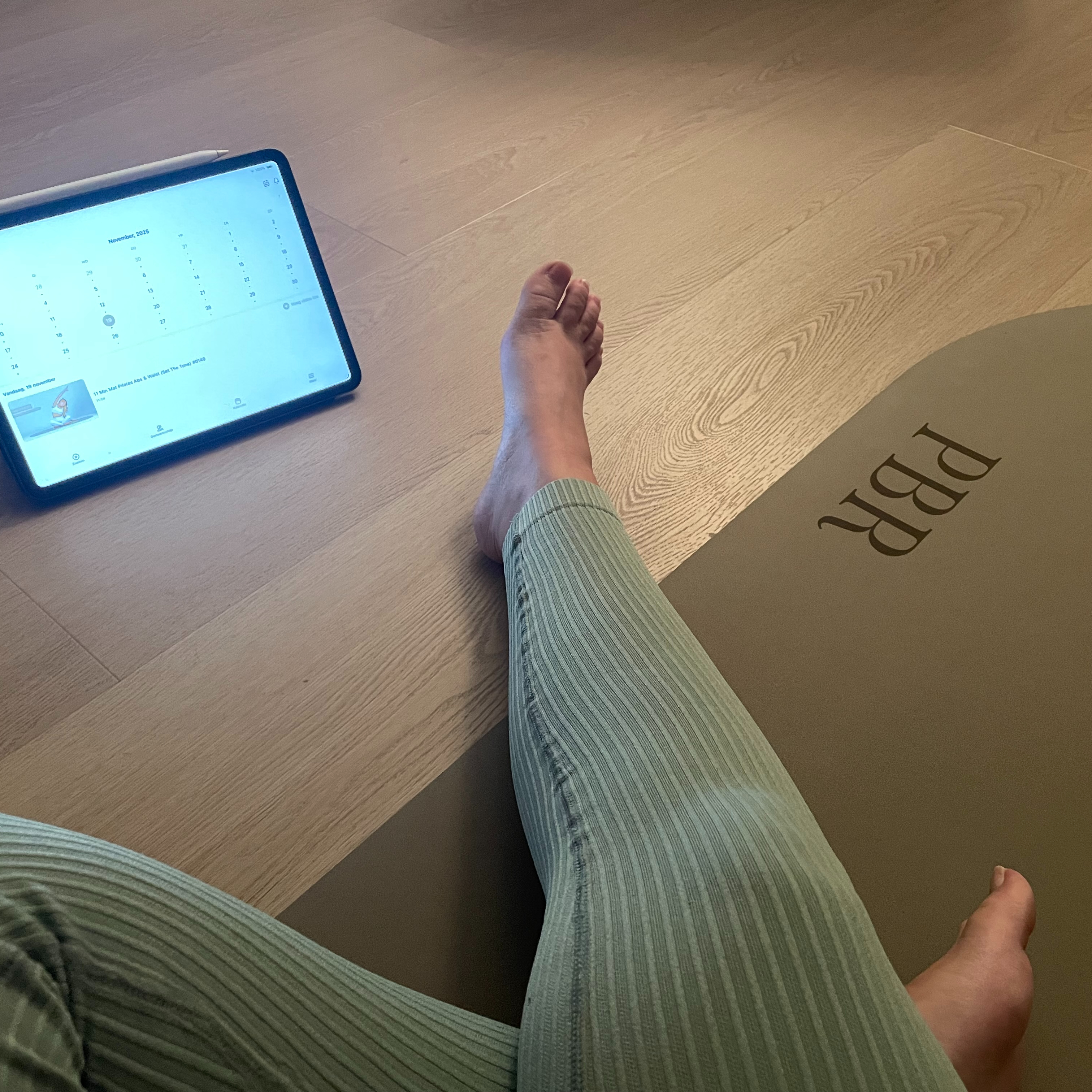 <div class="editor-content"><p>Michaela</p></div>, <div class="editor-content"><p>PBR lid</p></div>