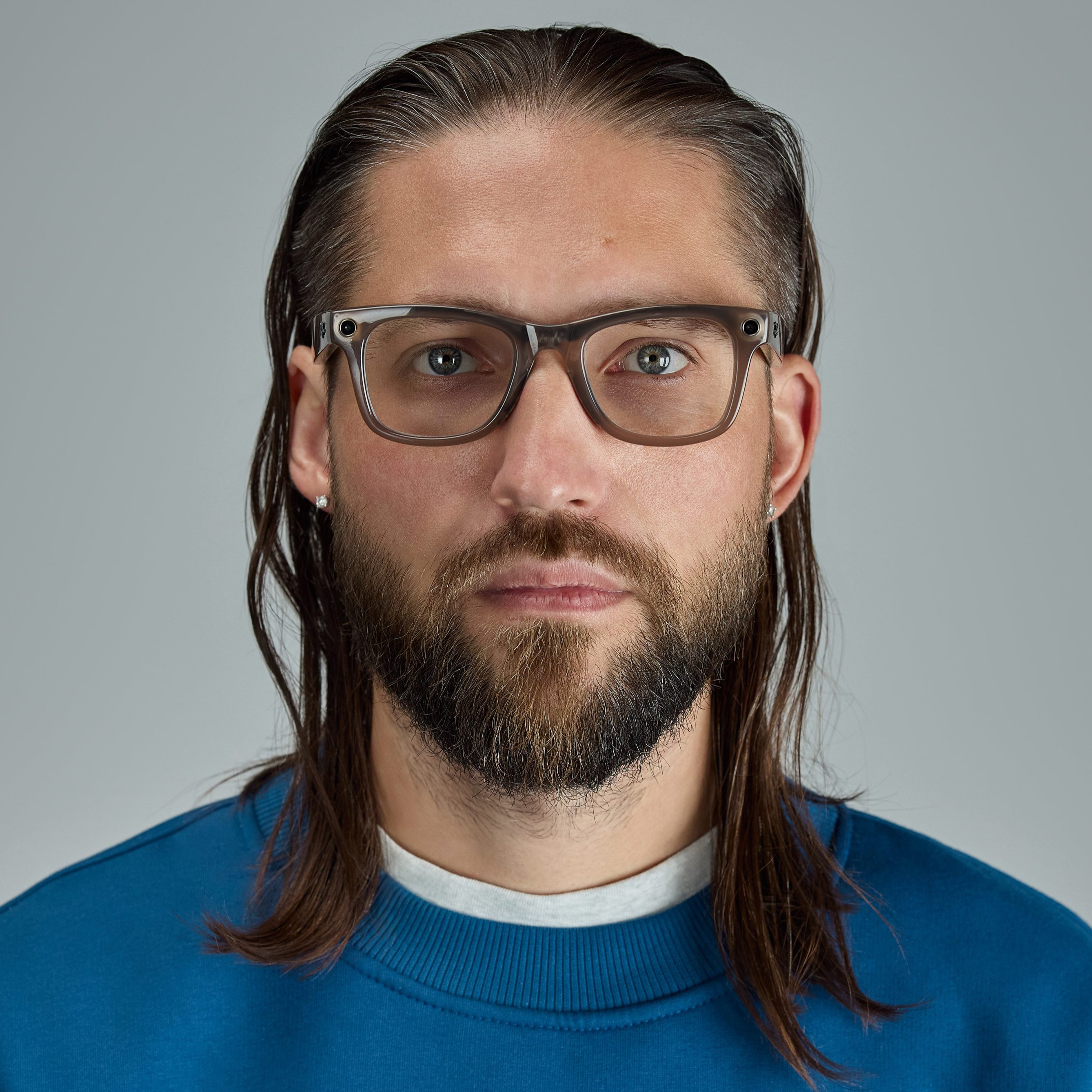 <div class="editor-content"><p><span>Max Karplev</span></p></div>, <div class="editor-content"><p>Colorist</p></div>