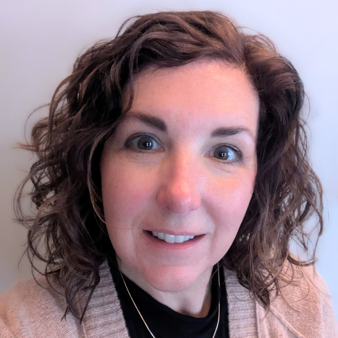 <div class="editor-content"><p>Rachel B.</p></div>, 