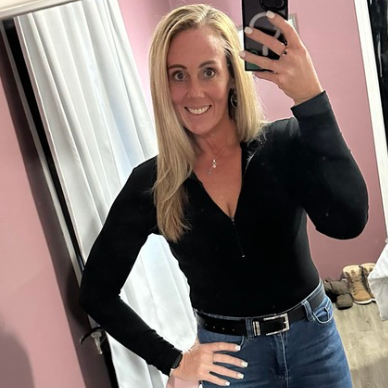 <div class="editor-content"><p>Trina</p></div>, <div class="editor-content"><p>911 Dispatcher + Mom</p></div>