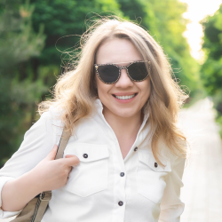 <div class="editor-content"><p>Tracey P.</p></div>, <div class="editor-content"><p>APP MEMBER</p></div>