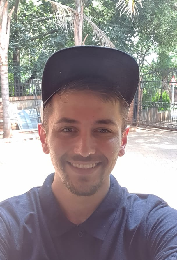 <div class="editor-content"><p>Erich Viljoen</p></div>, <div class="editor-content"><p>Trading Course Student</p></div>