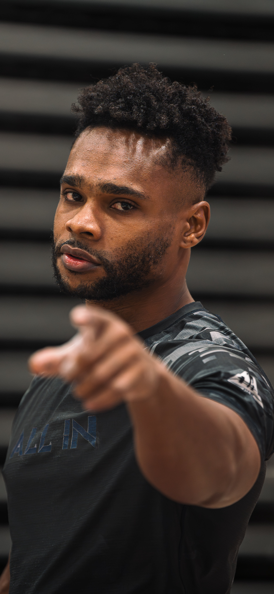 Watch weightlifting, Everywhere!