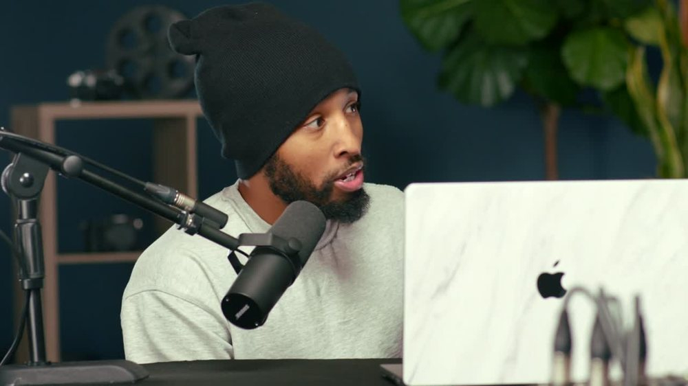 Brandon breaking down how to sell without being pushy.